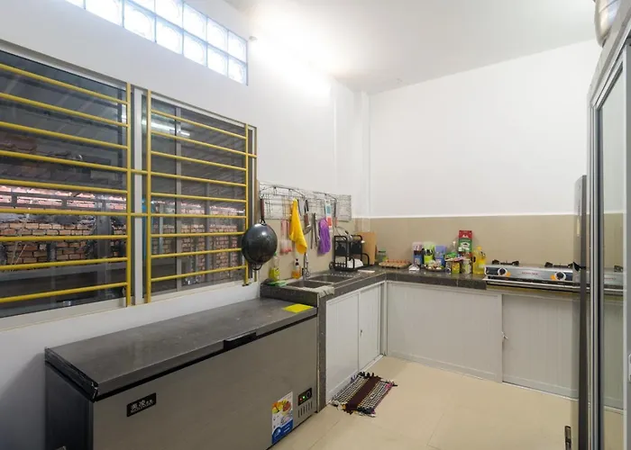 Teko Paradise And Kitchen